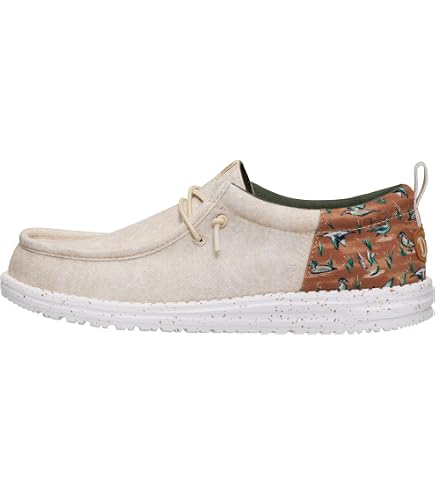 Amazon.com | HEYDUDE Men's Sunapee Mossy Oak Elements Black Size 8